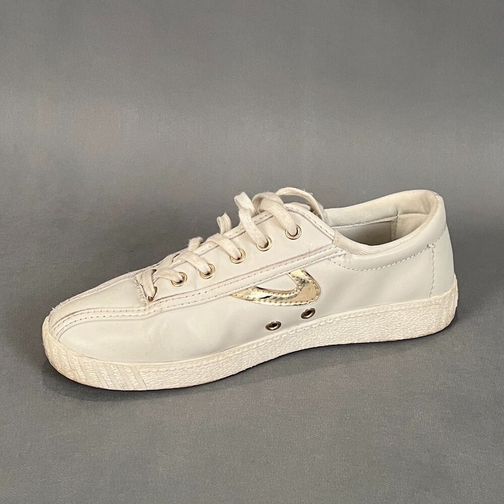 tretorn girls (kids) sneakers size 6